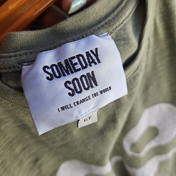 SOMETIME SOON KIDS FACE TEE /SZ 6 - Picture 3 of 7